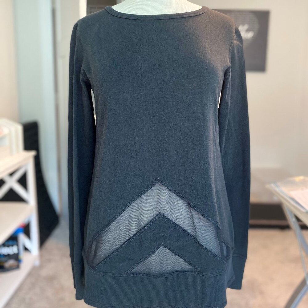 Nancy Rose Performance - Mesh Detail Longsleeve Top - Black
